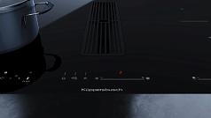 Индукционная варочная панель с вытяжкой Kuppersbusch KMI 8590.0 SR Black Velvet